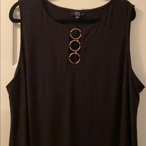 Black sleeveless dress
